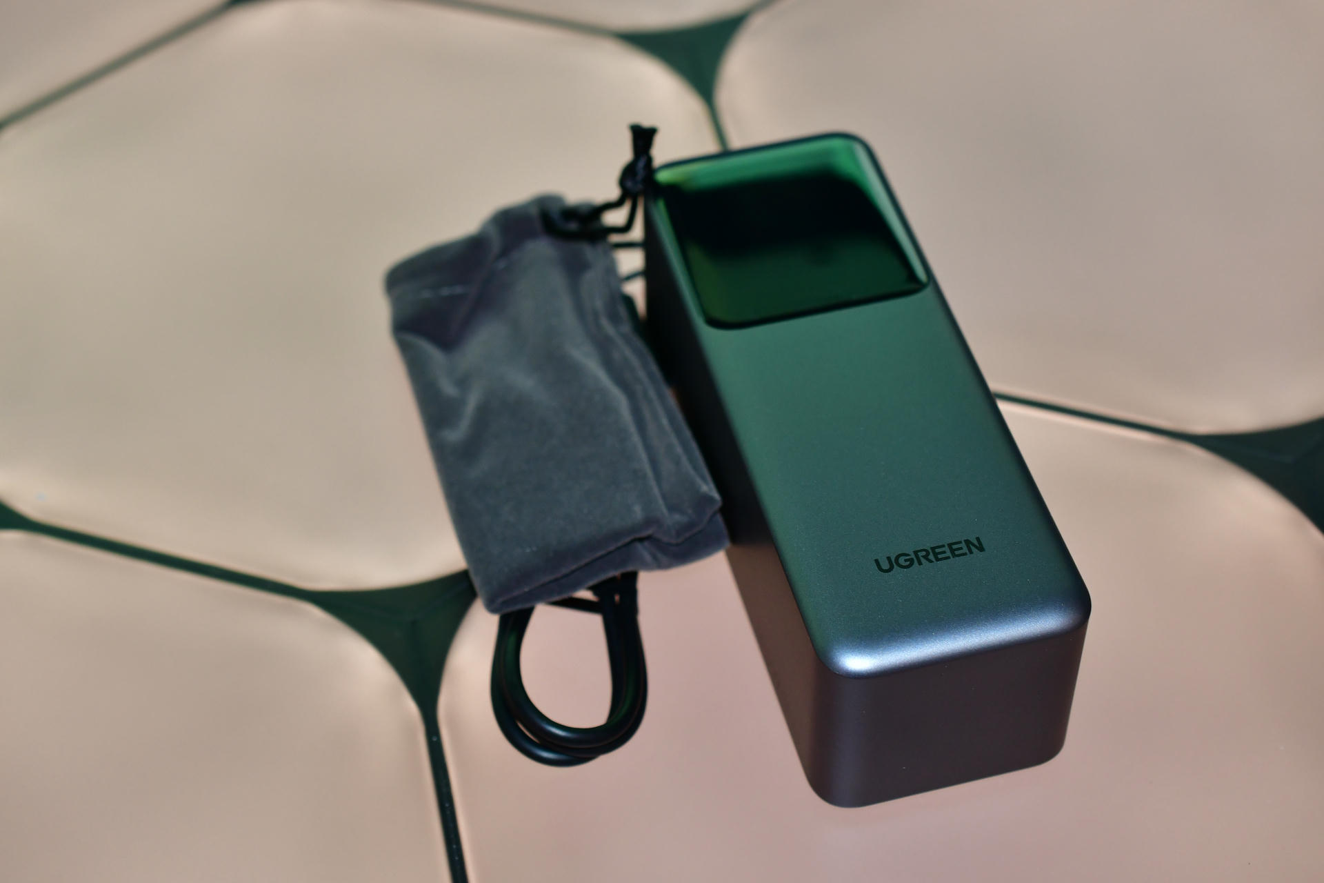 DSC UGREEN Nexode Power Bank mAh W