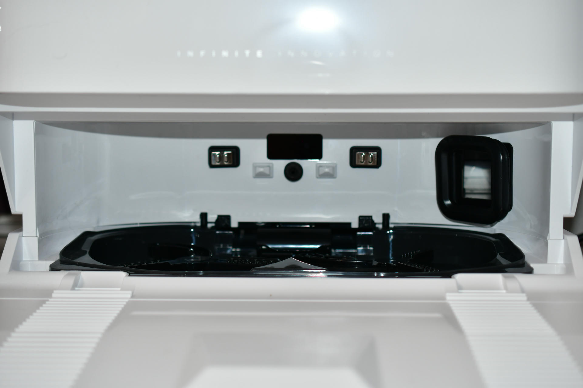 DSC Eureka J Max Ultra DSC Eureka J Max Ultra