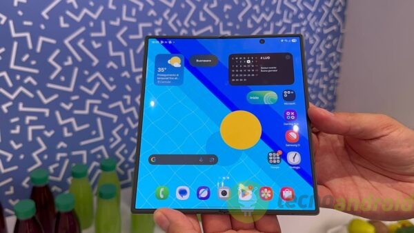 galaxy - immagine 9 Galaxy Fold ()