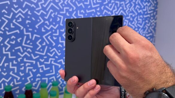 Galaxy Fold () Galaxy Fold ()