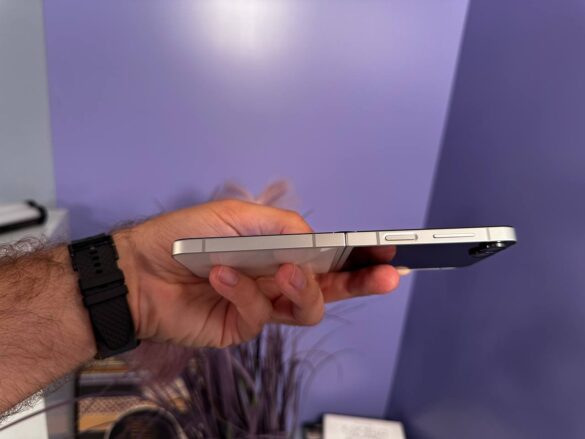 Galaxy Fold () Galaxy Fold ()