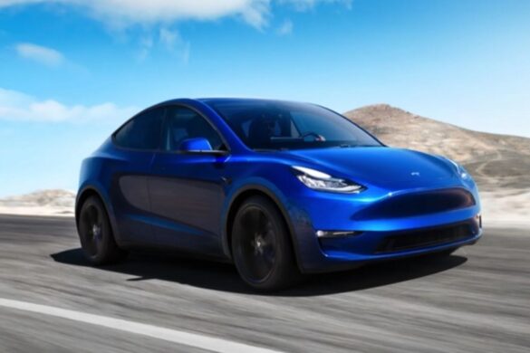 Tesla Model Y: arriva la versione più lunga e a 6 posti