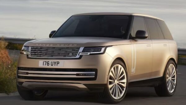 Range Rover elettrica rimandata a sorpresa: cosa succede ora?
