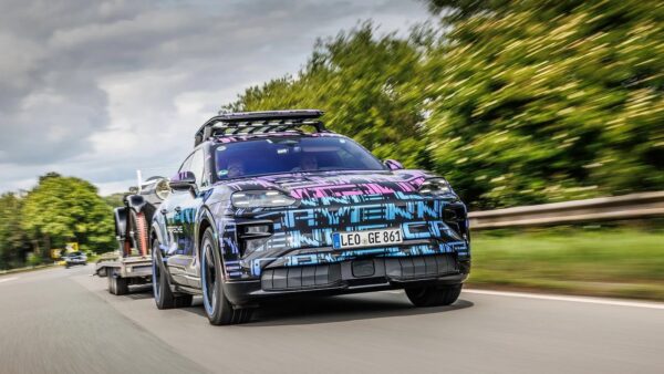 Porsche, Cayenne Electric
