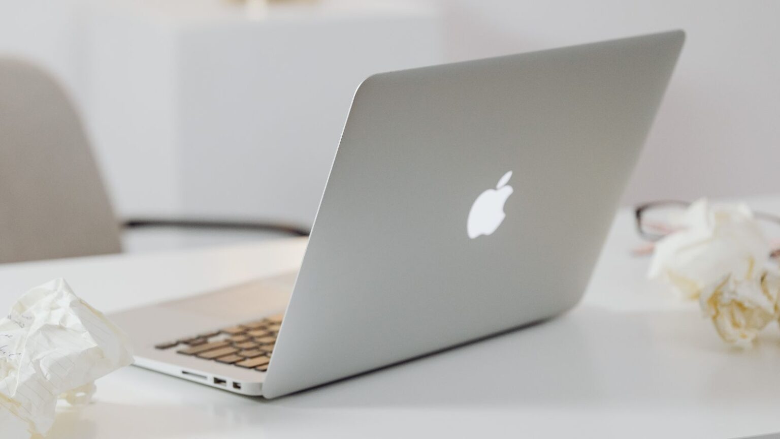 Macbook