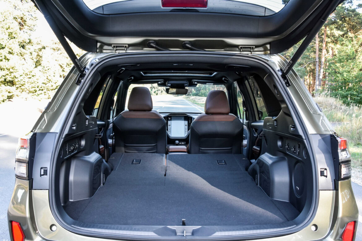 Subaru Forester () Subaru Forester ()