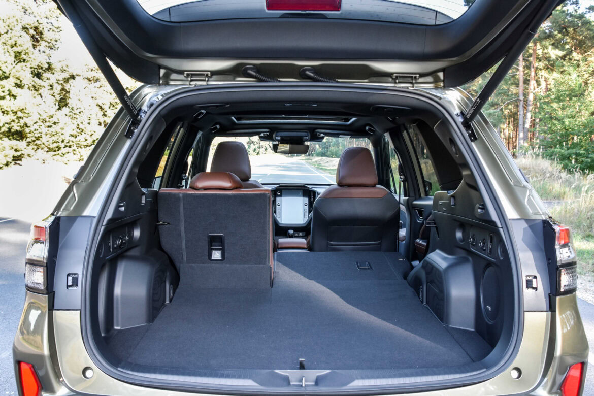 Subaru Forester () Subaru Forester ()