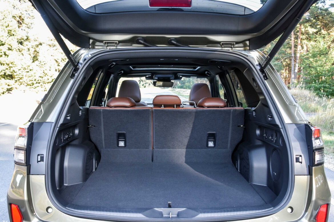 Subaru Forester () Subaru Forester ()