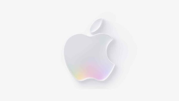 Apple iPhone 17 introduce ProMotion su tutti i modelli e un vetro opaco anti-riflesso per i Pro, puntando a un design più funzionale.