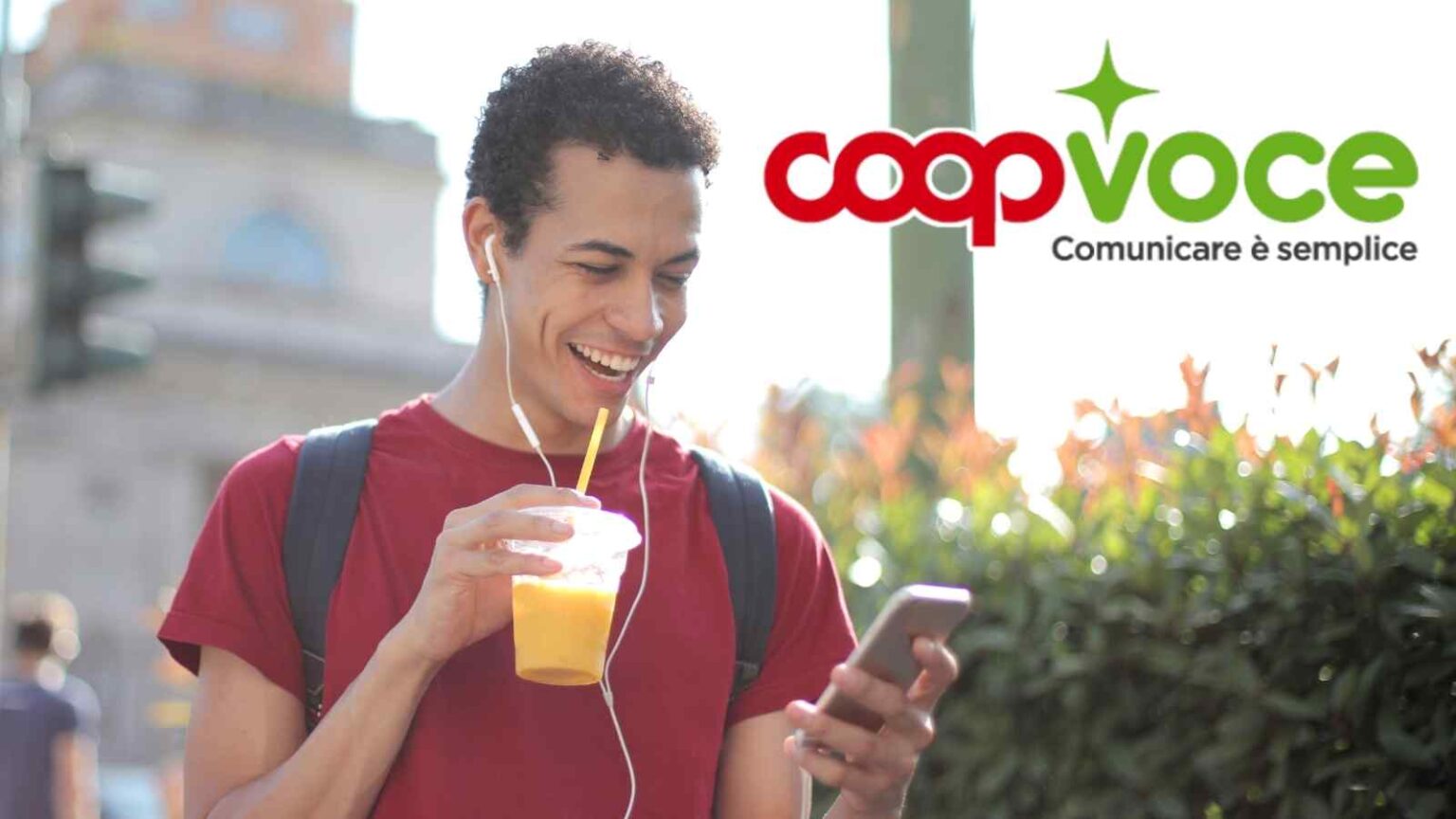 CoopVoce EVO 100 offre 100 GB, minuti illimitati e 1000 SMS a 7,90€/mese, senza vincoli o sorprese, con attivazione semplice e online.
