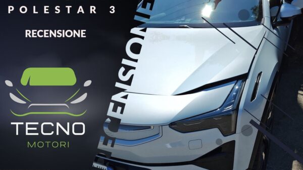 Recensione Polestar 3: tanta tecnologia e design scandinavo
