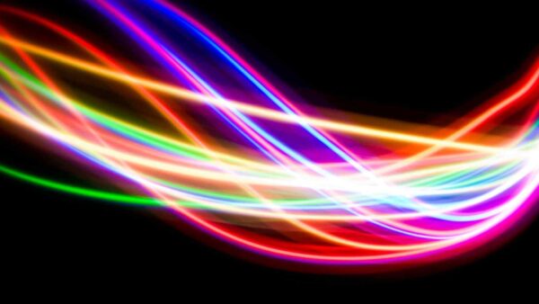 In Italia l’illuminazione LED è diffusa, ma quella smart fatica a decollare: solo l’1% la usa in modo esclusivo.