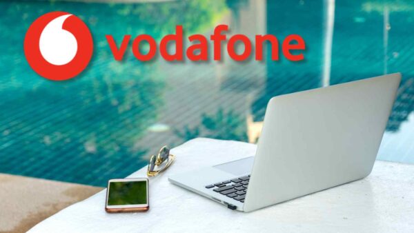 SIM Vodafone 5G a 9,99€/mese con giga, minuti e SMS illimitati per clienti con rete fissa attiva e prezzo bloccato per 24 mesi.