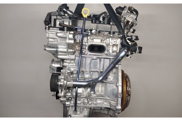 Toyota punta ancora sui motori a benzina