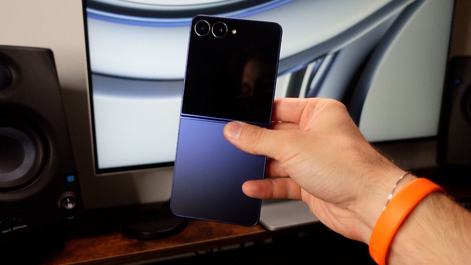 Samsung Galaxy Z Flip 7