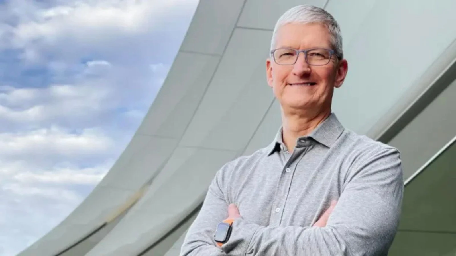 Apple, i guadagni di Tim Cook nel 2025 rispetto all’anno precedente