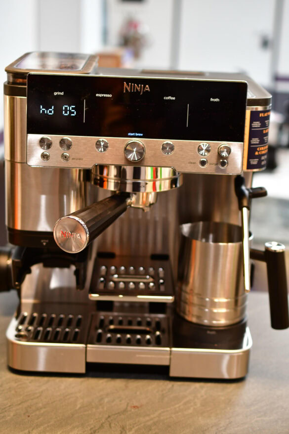 DSC_7698Macchina da caffè Ninja Luxe Café Premier 3-in-1 ES601EU