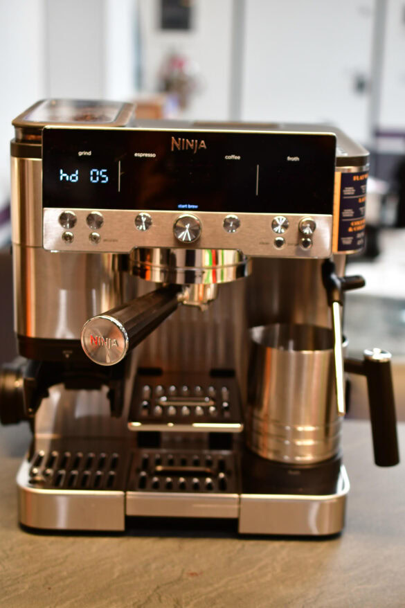 DSC_7699Macchina da caffè Ninja Luxe Café Premier 3-in-1 ES601EU