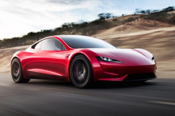 Tesla Roadster: promessa di potenza tra brevetti segreti ed incognite