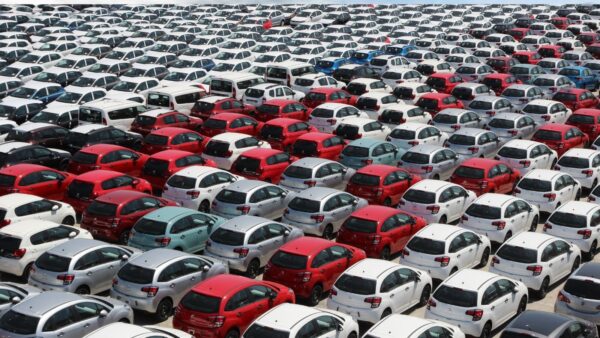 Auto usate: boom di vendite, ma l'Italia rischia la paralisi