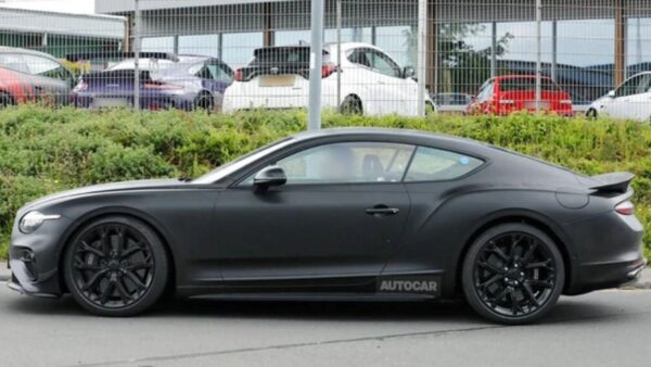 Bentley Continental Supersports: il lusso sportivo fa la sua comparsa su strada
