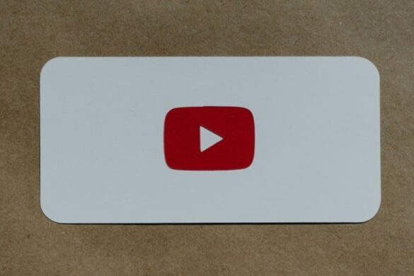 YouTube: via i commenti e spazio solo al video