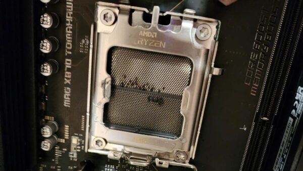 Ryzen X3D bruciati