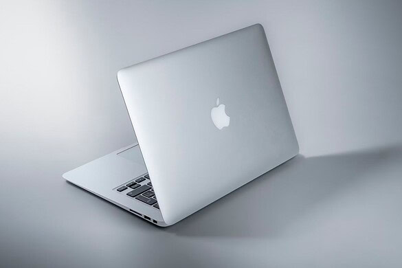 Apple si prepara a dare il via alla produzione del primo MacBook low cost