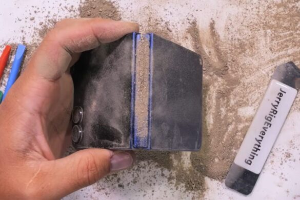 Samsung Galaxy Z Flip 7 e i test di resistenza: il pieghevole convince anche sotto pressione
