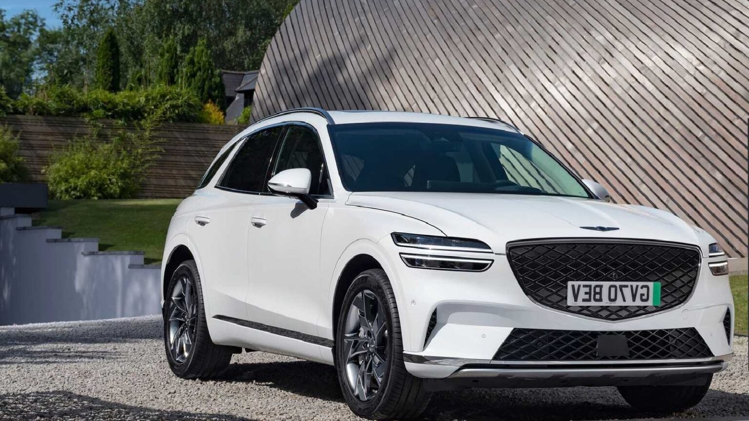 genesis electrified gv min