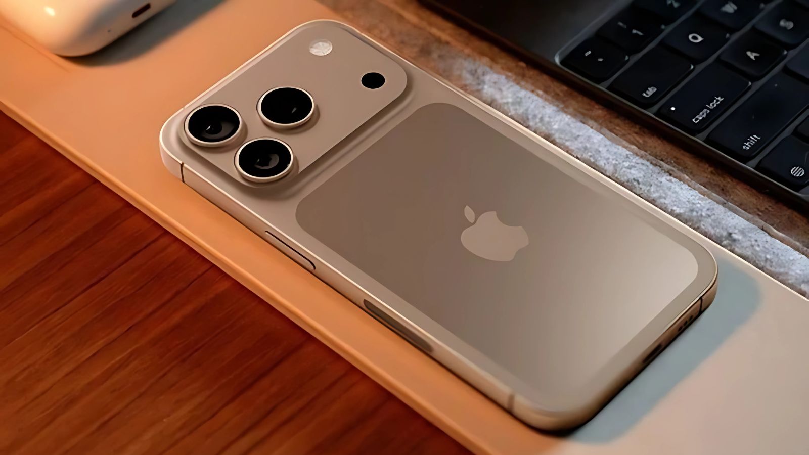 iPhone 17 Pro: nuovo design per le antenne e restyling del retro, le immagini