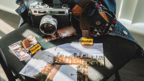 Kodak affronta una nuova crisi: debiti da 500 milioni in scadenza e il rischio di chiudere il suo storico rullino.