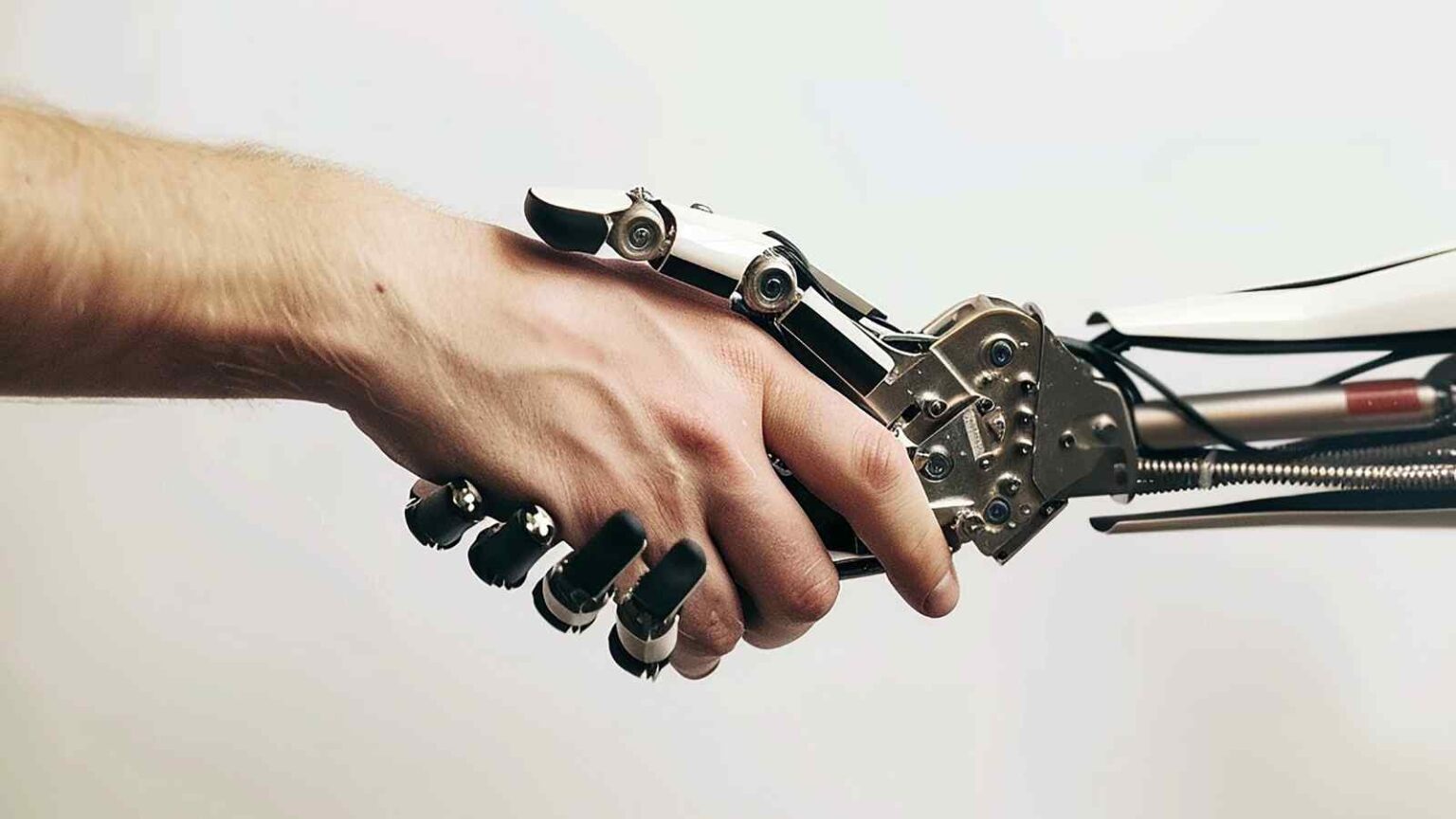 I robot umanoidi stupiscono nei video, ma senza corpi efficienti resteranno fragili e inadatti alla vita quotidiana.