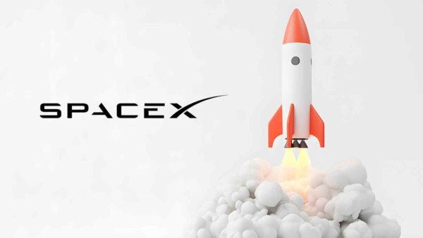 Starship completa il decimo volo di prova, testando Starlink, materiali e rientro controllato, segnando un passo chiave per SpaceX.