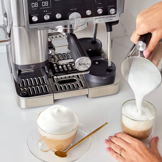 Ninja Luxe Café Pro debutta in Italia: espresso da bar direttamente a casa
