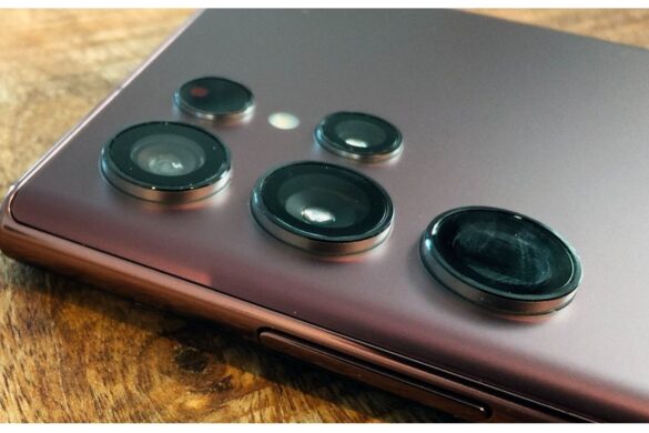 Samsung lavora a fotocamere con zoom continuo