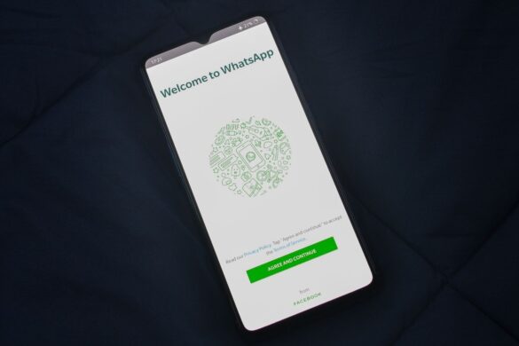 WhatsApp, il “trucco” per programmare i messaggi che Meta non offre ancora