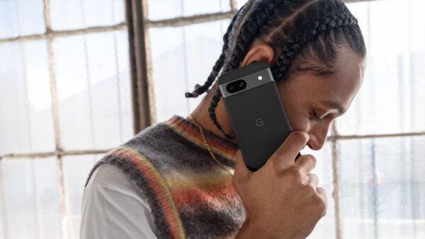 Le Card arrivano su Google Telefono e Contatti