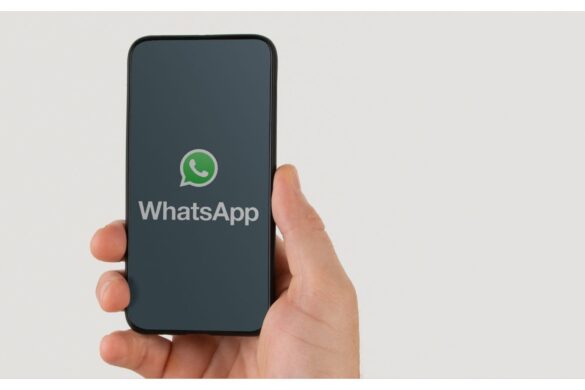WhatsApp: la strana truffa che prima regala soldi e poi svuota il conto