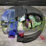 Robot aspirapolvere aperto con componenti elettronici visibili, protagonista della tecnologia domestica intelligente, scopri le innovazioni di TecnoAndroid.