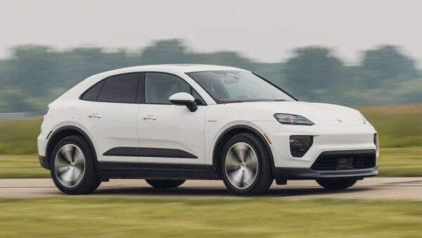 Porsche Macan Electric 2026: tecnologia, guida e tanto divertimento
