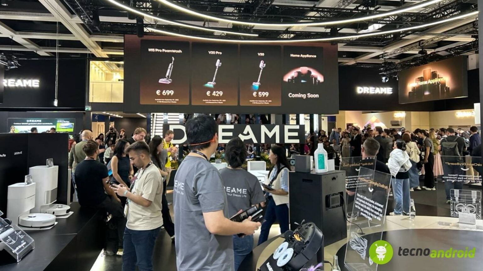 Dreame V30 e V20 Pro all'IFA 2025: potenza, design ed IA al servizio della pulizia
