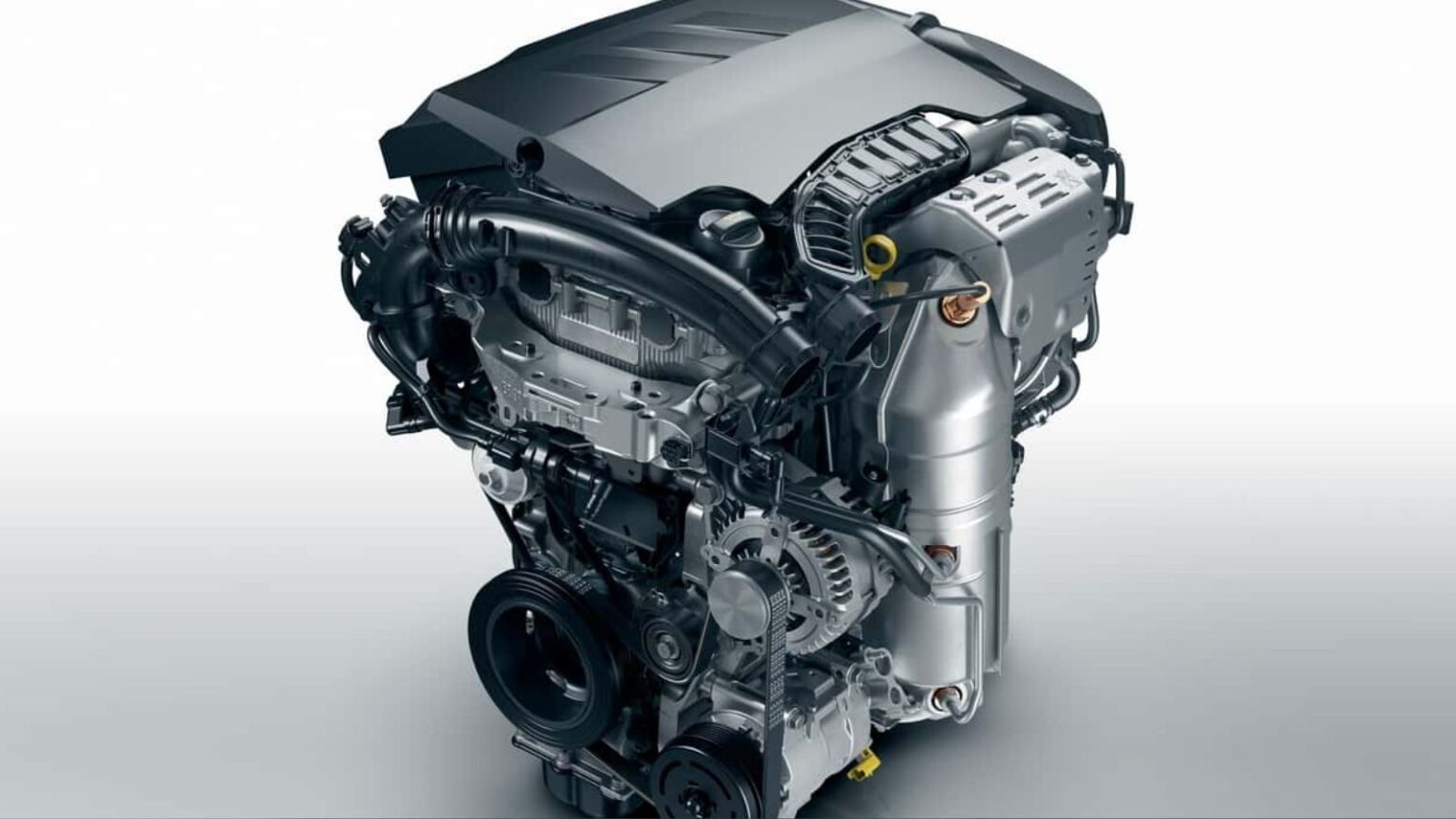Motore PureTech pronto a cambiare tutto: ecco il nuovo Full Hybrid