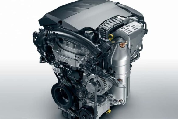 Motore PureTech pronto a cambiare tutto: ecco il nuovo Full Hybrid