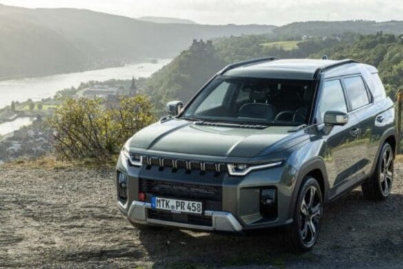 KGM Torres HEV: il nuovo SUV ibrido che sa sorprendere
