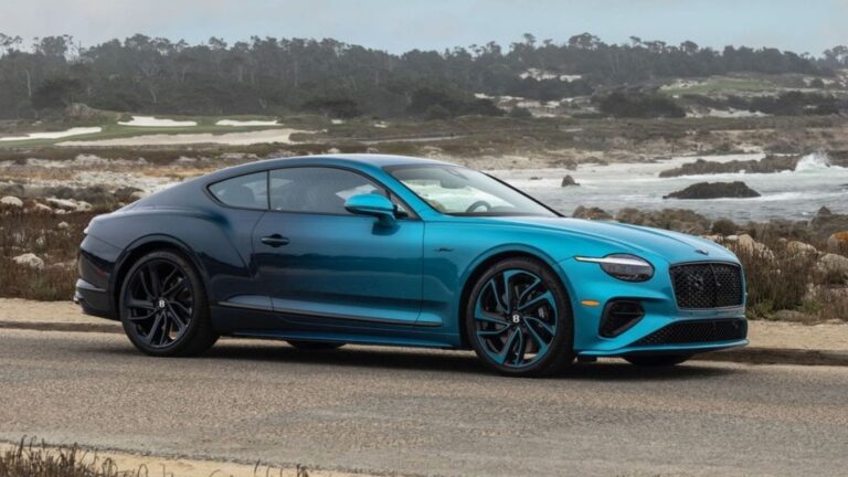 Speciale verniciatura Bentley: un colore che costa quanto un'auto intera