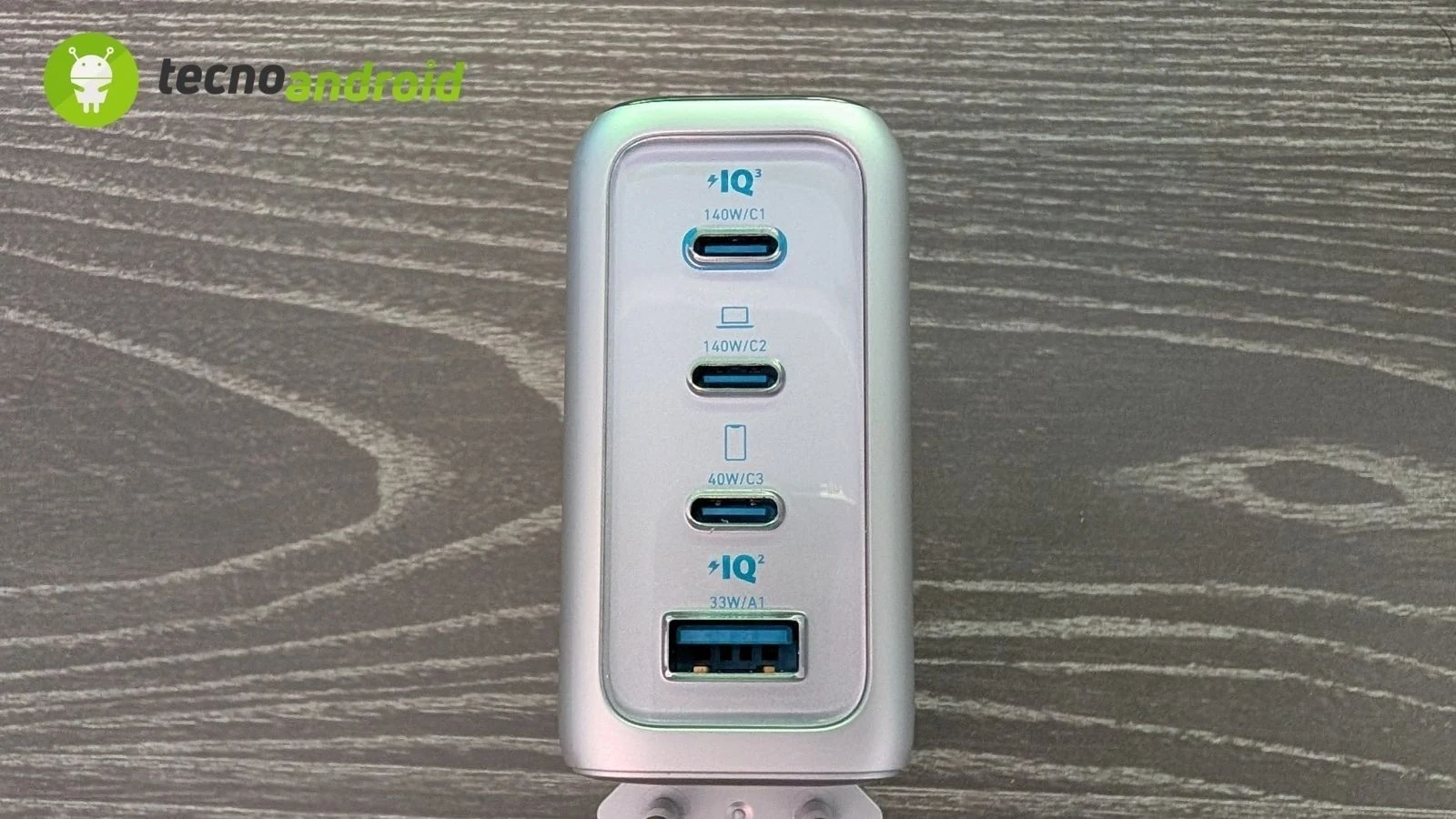 Immagine Evidenza R V T Anker Zolo Caricatore USB C 140W: il caricatore a 5 porte dalla potenza sorprendente | RECENSIONE