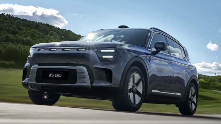 Smart #5 EHD: debutta il SUV ibrido con 1600 km di autonomia