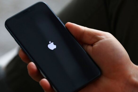 Apple: gli iPhone restano gli smartphone più popolari
