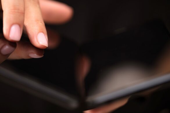 iPhone pieghevoli: confermato l’arrivo del Touch ID?